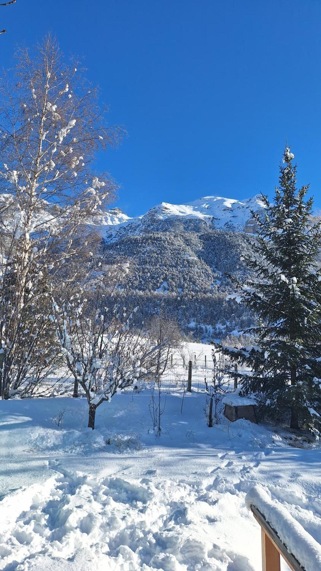 L' Edelweiss B&B Chambres D'Hotes Vallouise Luaran gambar